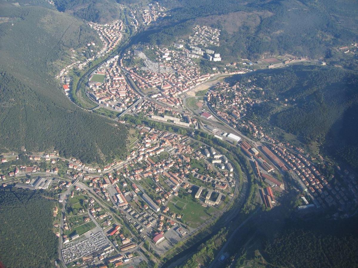 T2 Entierement Equipe Et Refait A Neuf A 10Mn Ales Apartment La Grand-Combe Bagian luar foto